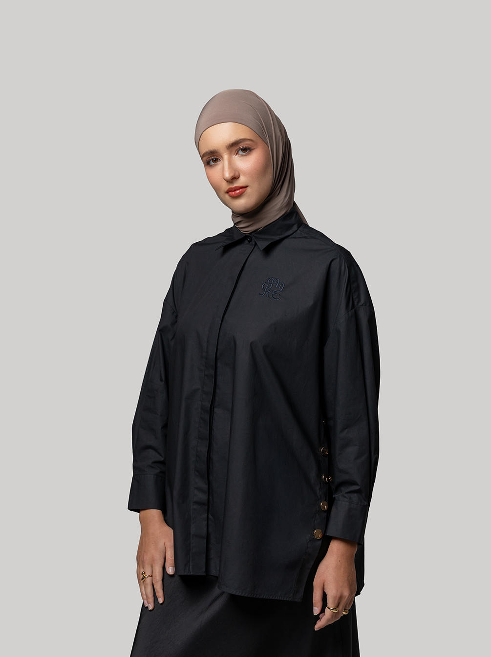 GALE OVERSIZED TOP PLAIN BLACK