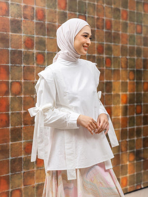 HAVEN STRAP DETAIL TOP WHITE