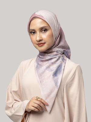 KATLA DHARA SIGNATURE SCARF BLUSH