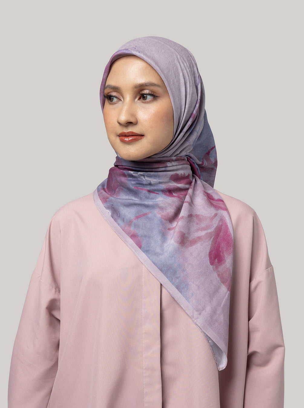 KATLA DHARA SIGNATURE SCARF PLUM
