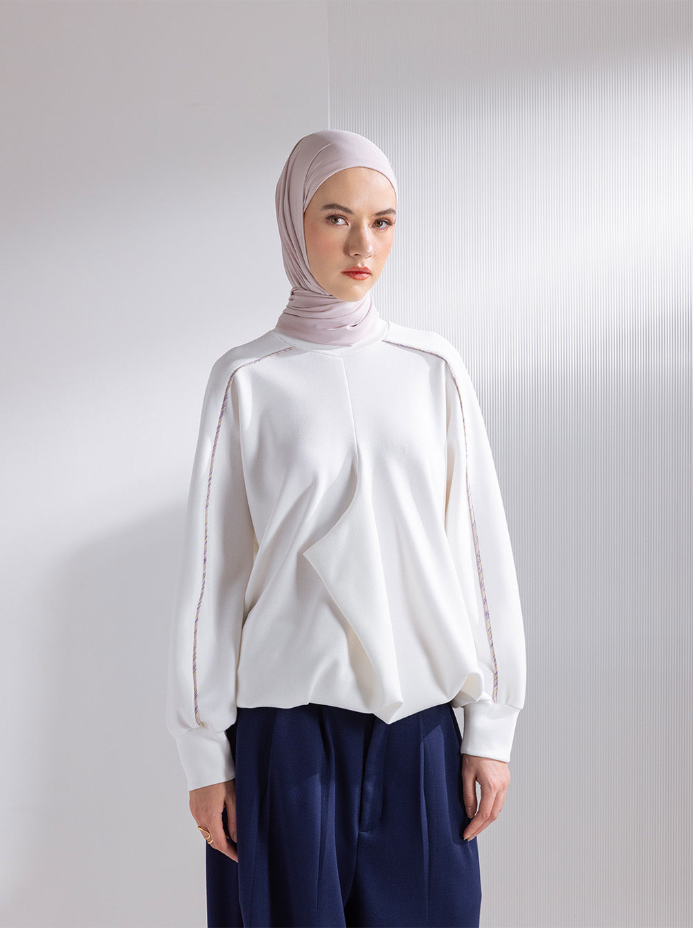 MORRA OVERSIZED TOP WHITE