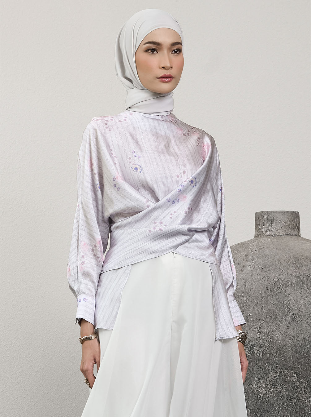 NASYA WRAP TOP SILVER PINK