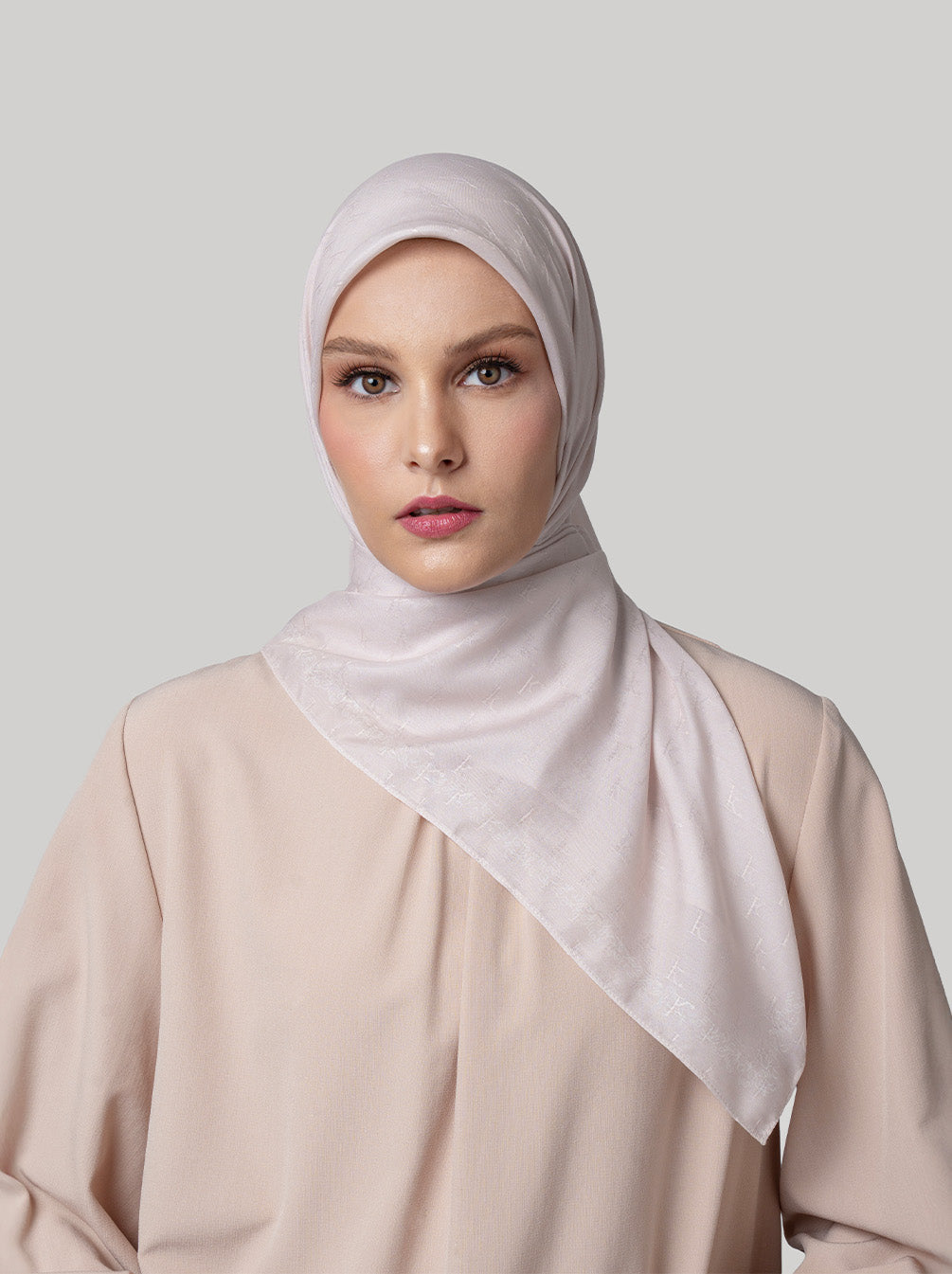 NUMA SIGNATURE SCARF IVORY