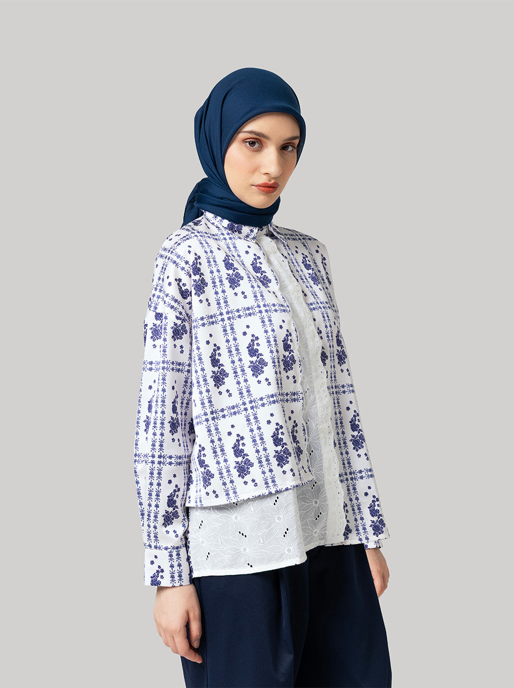 PRISA LAYERED TOP WHITE NAVY