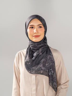 OLA SIGNATURE SCARF GREY