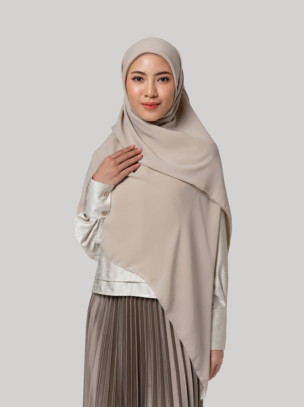 C.A.L.M SYAR'I SCARF PLAIN WARM BEIGE