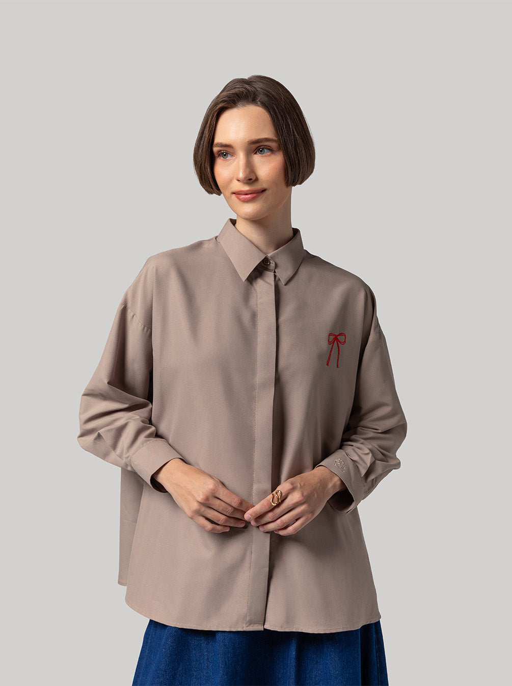 NUE DROPSHOULDER TOP TAUPE