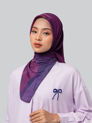 REVERIE SIGNATURE SCARF PLUM