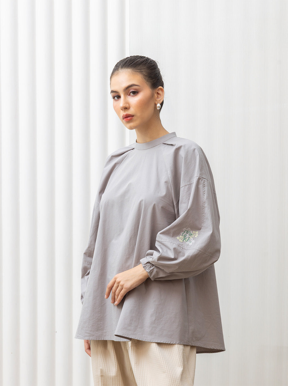 SORA PUFF SLEEVES TOP GREY
