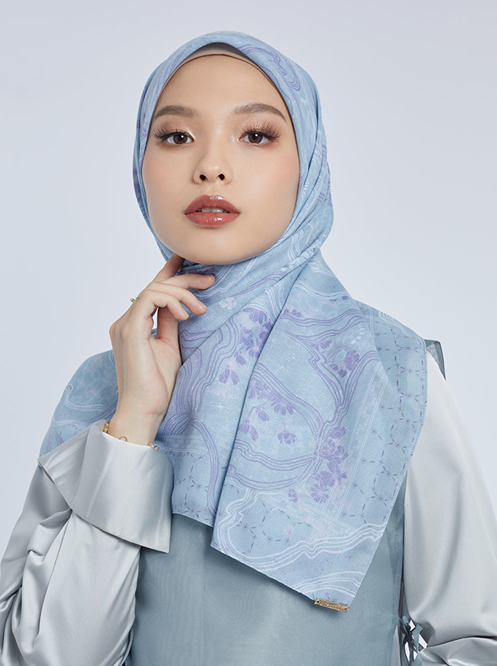 DANICA SIGNATURE SCARF GALACTICA Kami Idea danica-signature-scarf-galactica-kami-idea