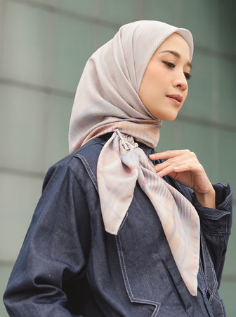 HEMA SIGNATURE SCARF BUTTERCREAM
