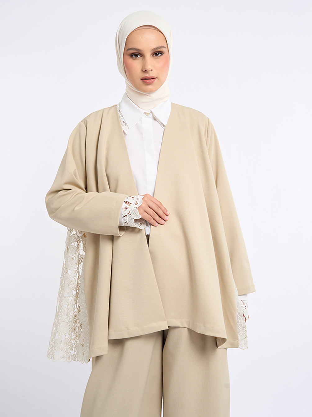 KALA EMBROIDERY OUTER BEIGE