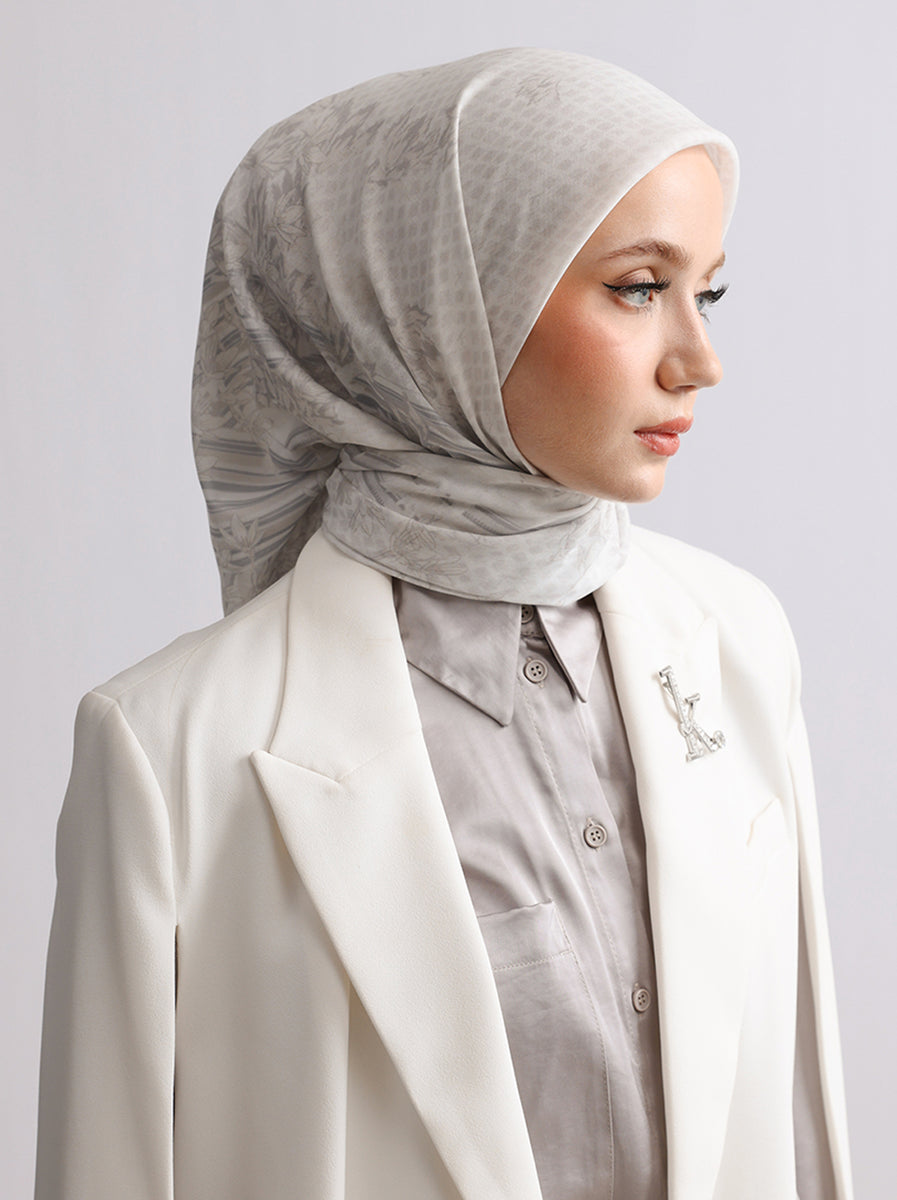 ORVA RAYA SIGNATURE SCARF WHITE – Kami Idea