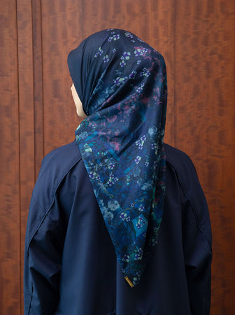 KATLA MAHIKA SIGNATURE SCARF NAVAL