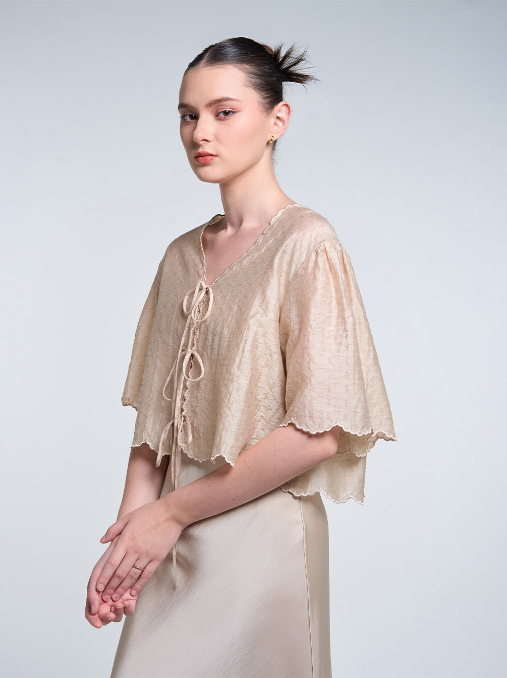 RAMI EMBROIDERY OUTER BEIGE