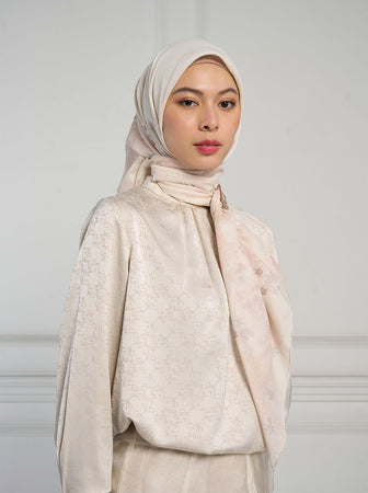 NABARI SIGNATURE SCARF WARM BEIGE