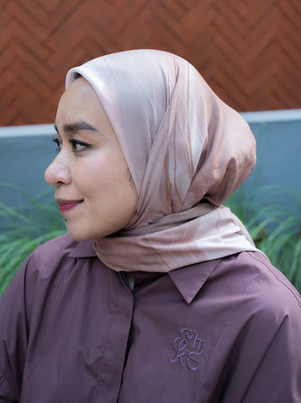 REVERIE SIGNATURE SCARF PECAN