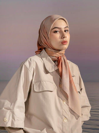 REVERIE SIGNATURE SCARF CORAL