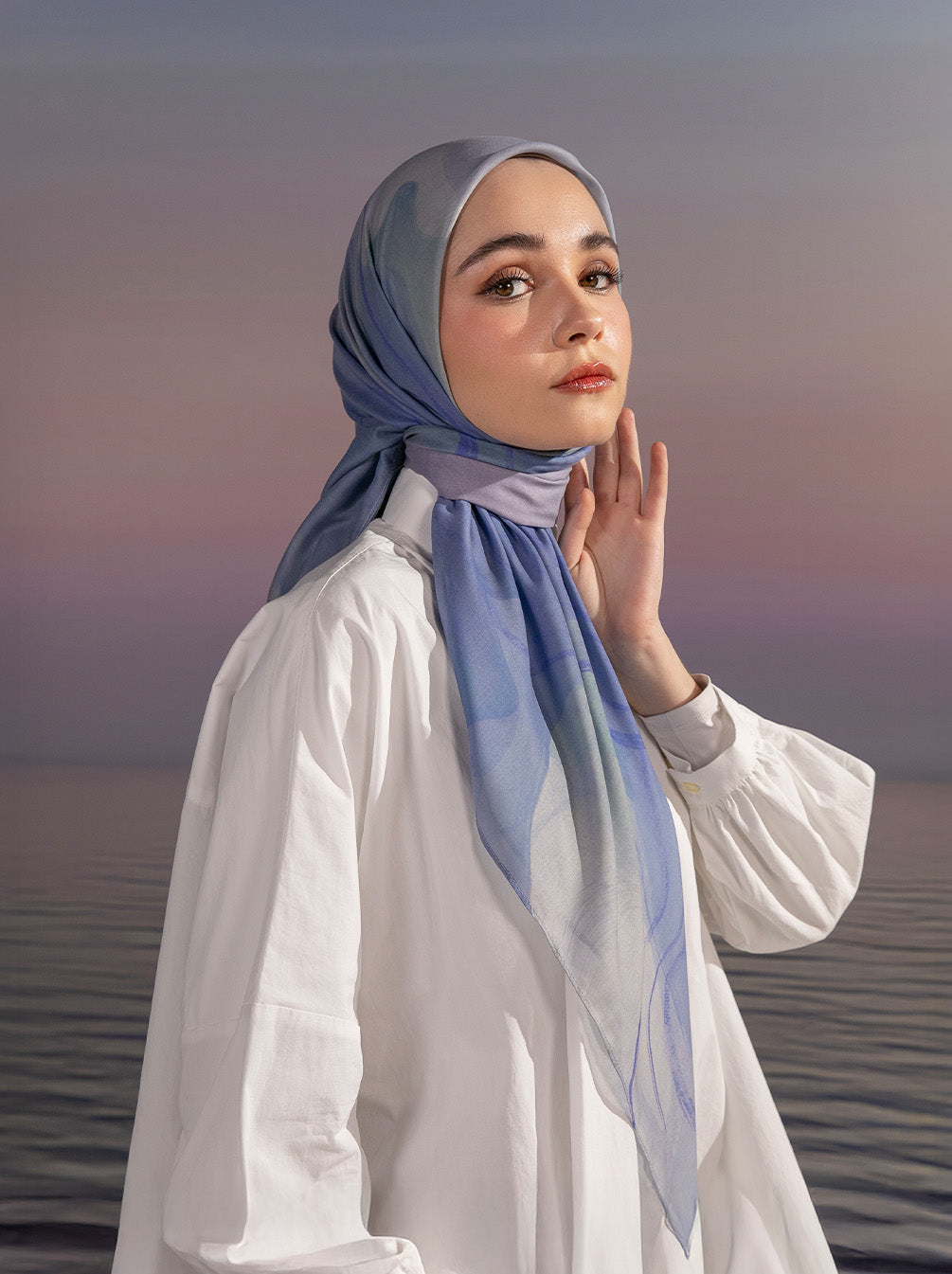 REVERIE SIGNATURE SCARF OCEAN