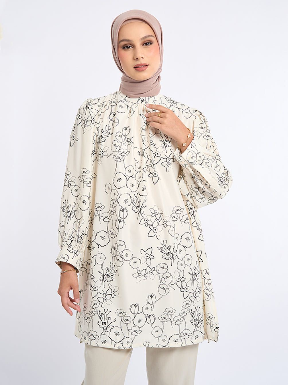 SURI GATHERED NECK TUNIC IVORY