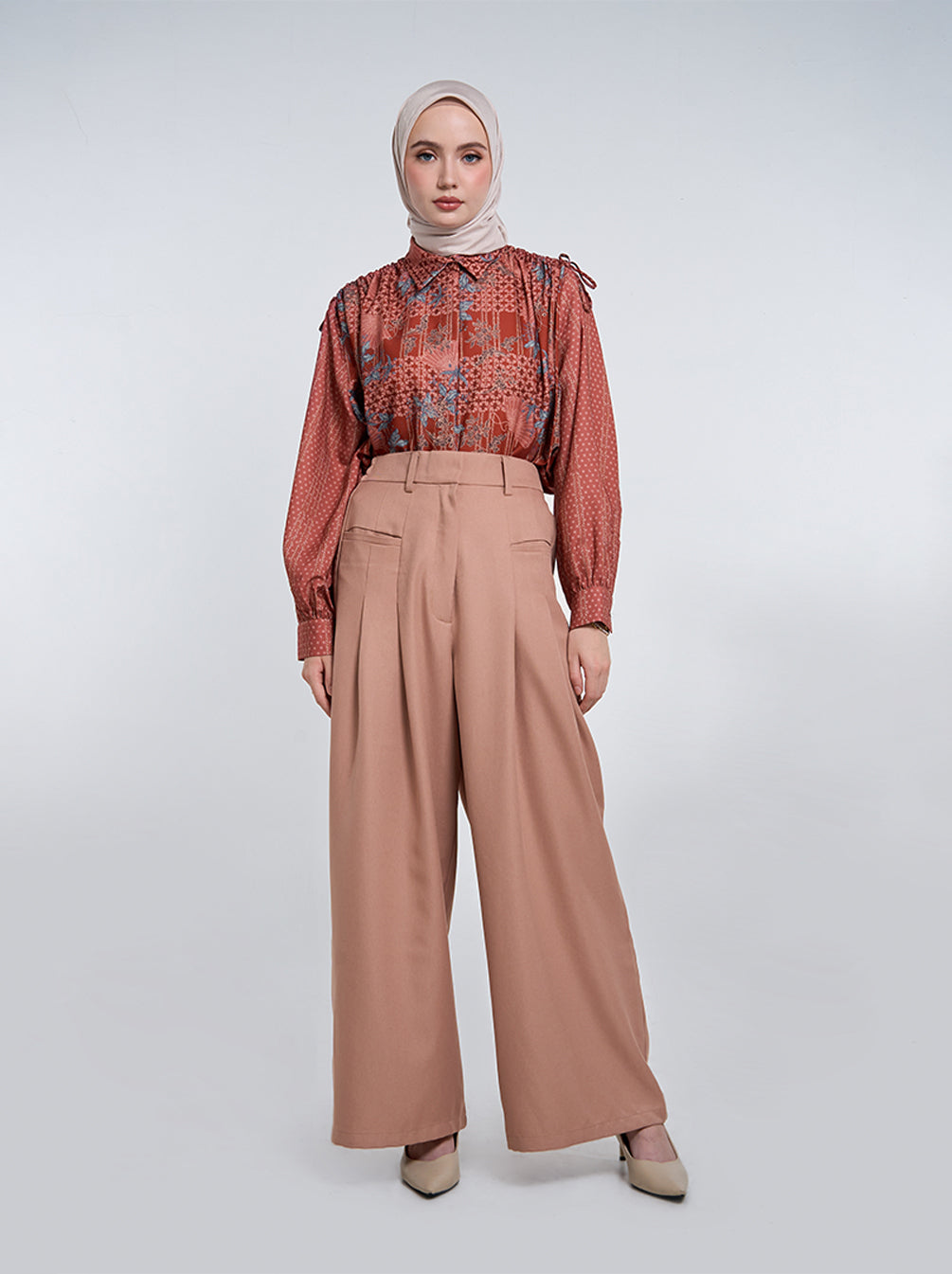 WURI STRAIGHT PANTS PLAIN ALMOND