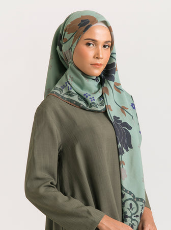 JANIKA SCARF MOORE