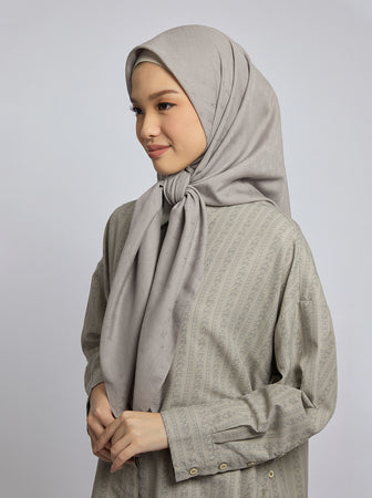 AIRY JACQUARD VOILE SCARF PLAIN TAUPE