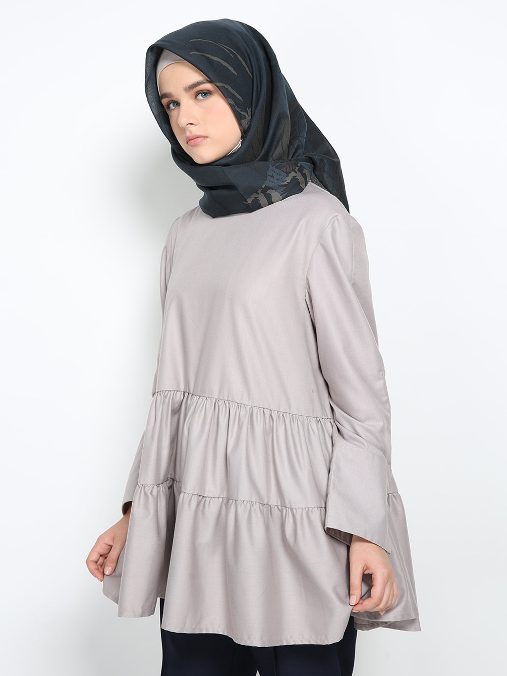 SHALA TOP PLAIN LIGHT GREY