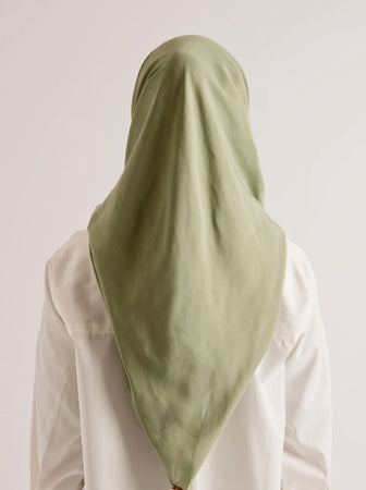 NUVOILE SCARF GREEN TEA